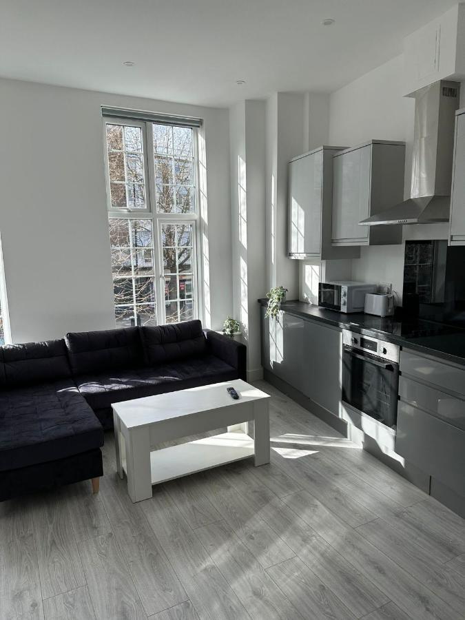 The Walworth Retreat- Cozy Flats In London Daire Dış mekan fotoğraf