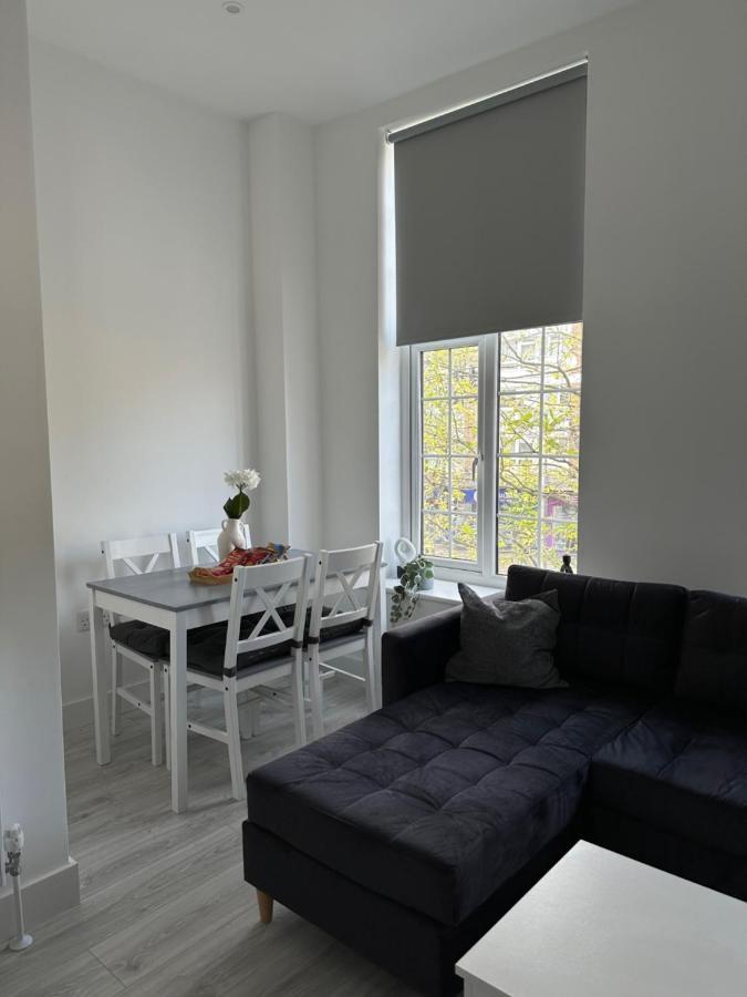 The Walworth Retreat- Cozy Flats In London Daire Dış mekan fotoğraf